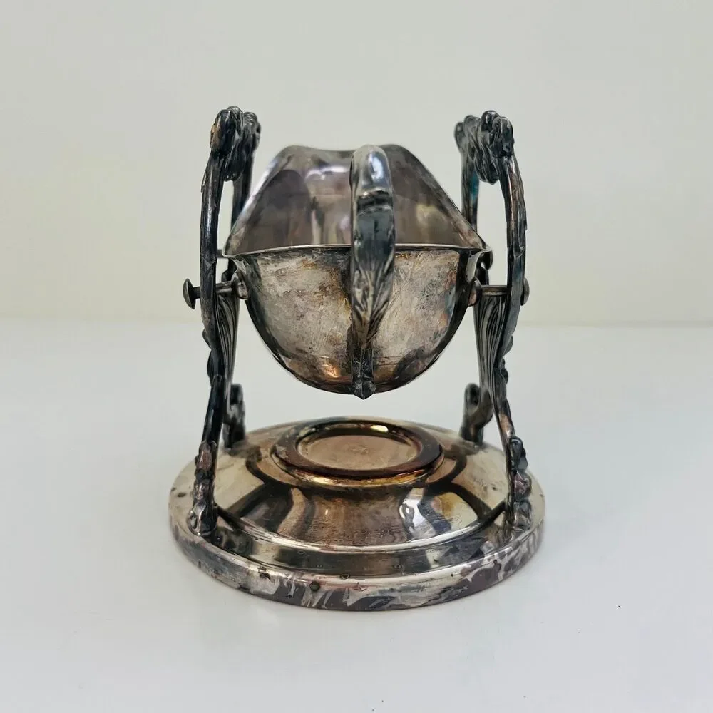 SHERIDAN Ornate Silver Plated Tilting Gravy Boat With Warming Stand